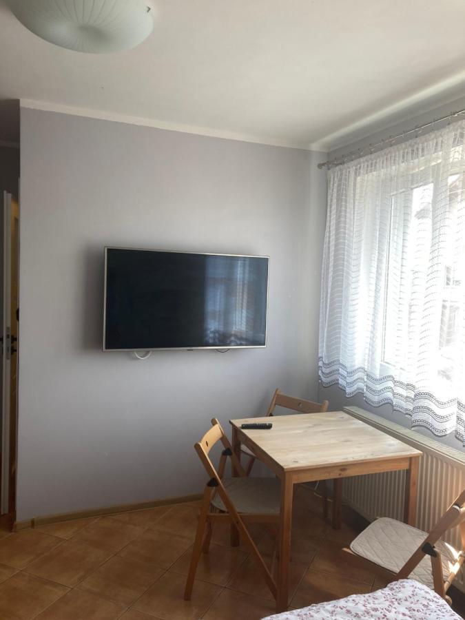 Pokoje Goscinne Halina Leba Exterior foto
